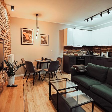 Loft Luxury Apartment & Parking Leszno  Bagian luar foto