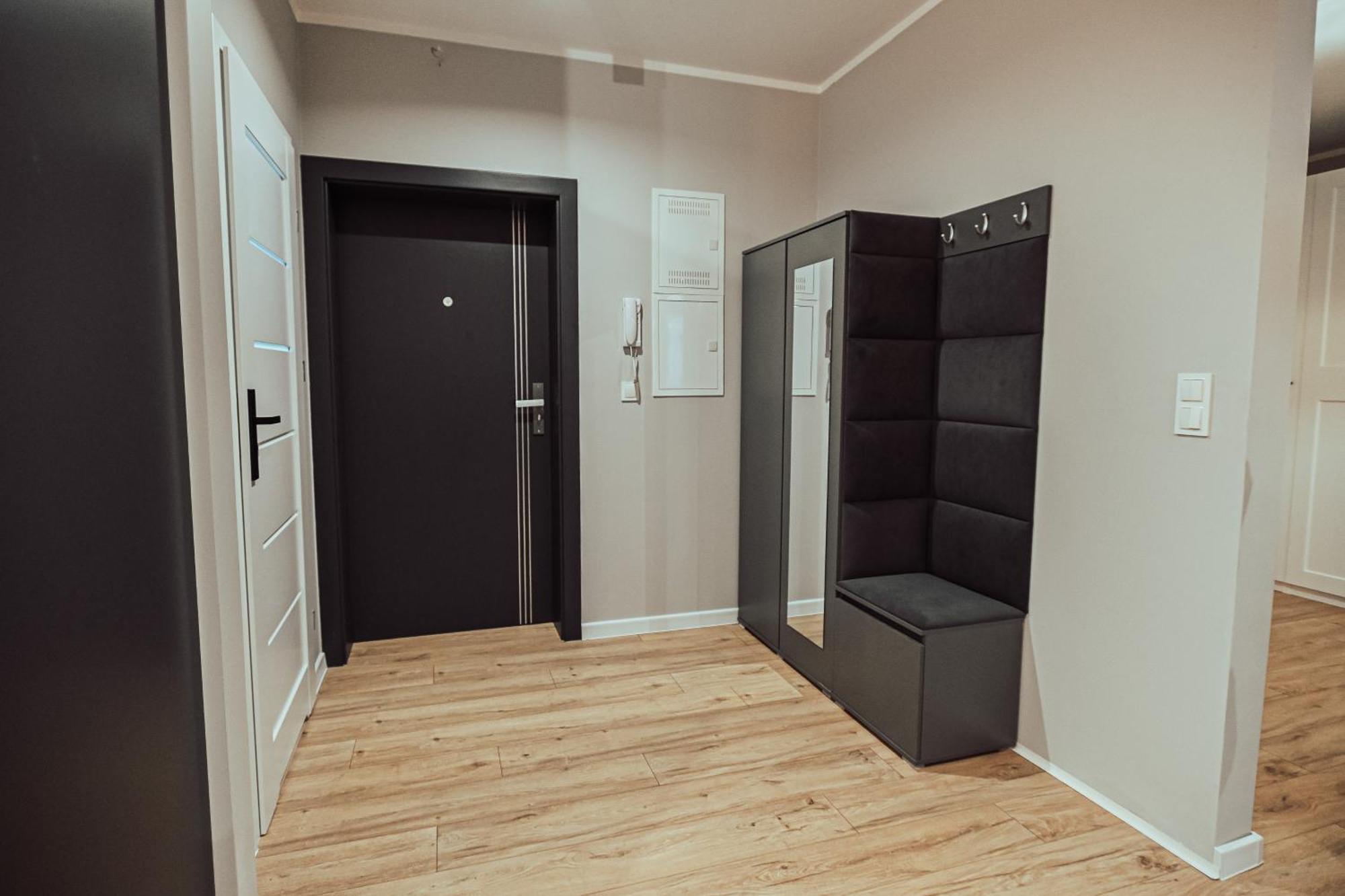 Loft Luxury Apartment & Parking Leszno  Bagian luar foto